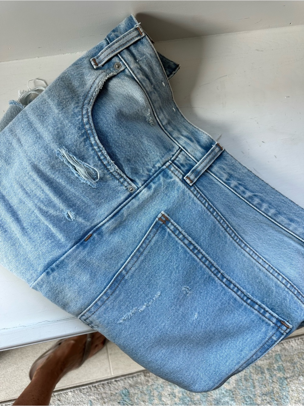 Madewell  Light Wash Bermuda Short - Light Blue